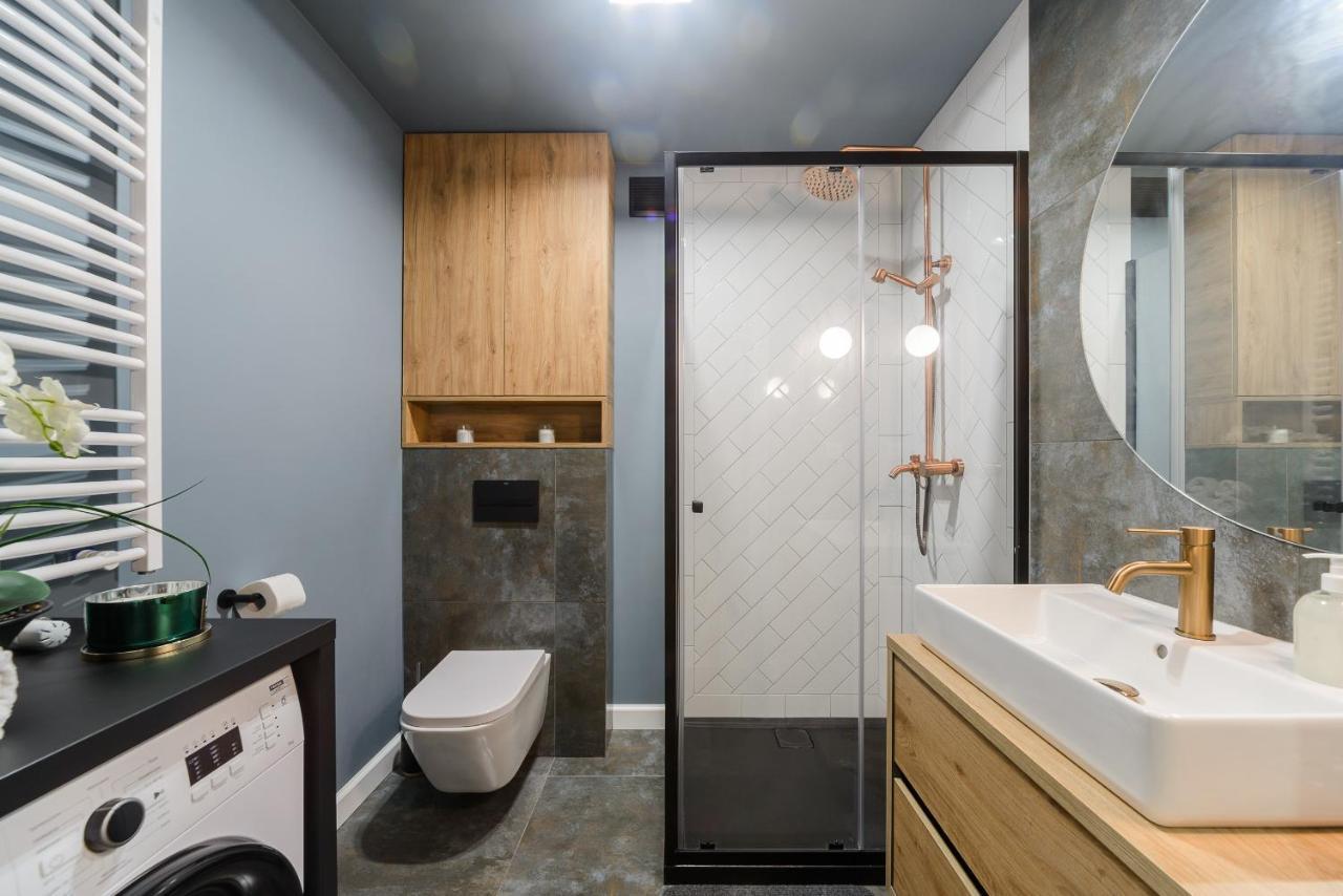 Lumina 2-Level Apartment With Balcony Лодз Екстериор снимка