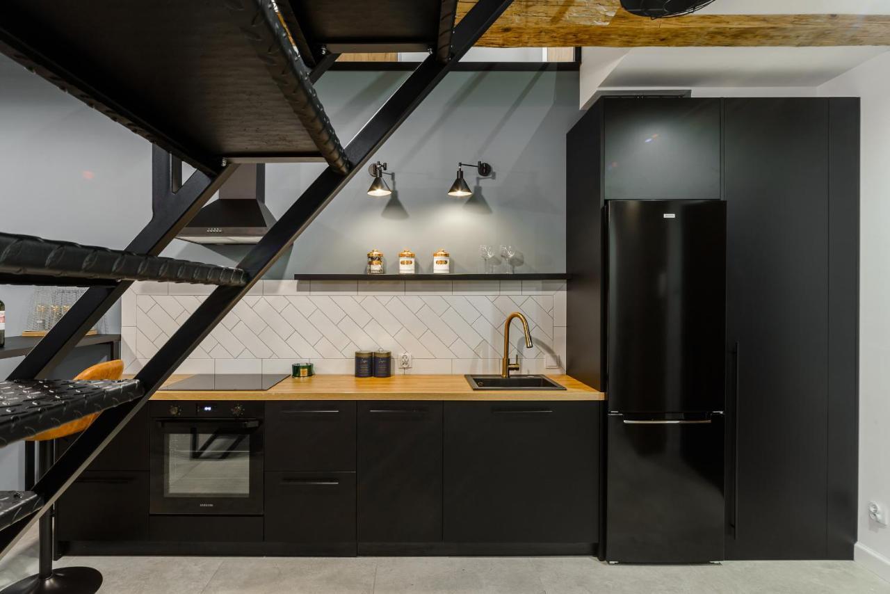 Lumina 2-Level Apartment With Balcony Лодз Екстериор снимка